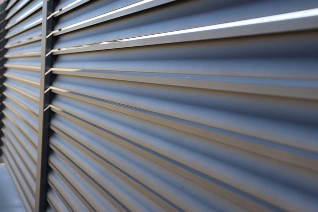 Hodí se k novostavbě i ke starému domu